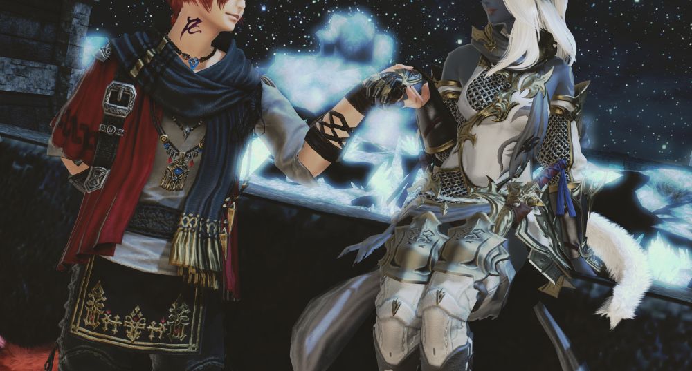 Valenice asks for help down off the ledge. G'raha, in his gentleman-like fashion, offers his hand to assist.