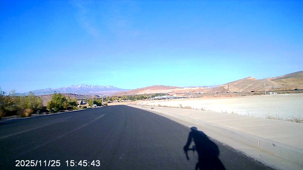 Bicycle dashcam image of Sand Piper Drive, St. George UT.