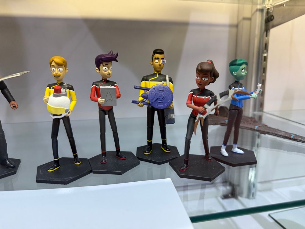 lower decks action figures 