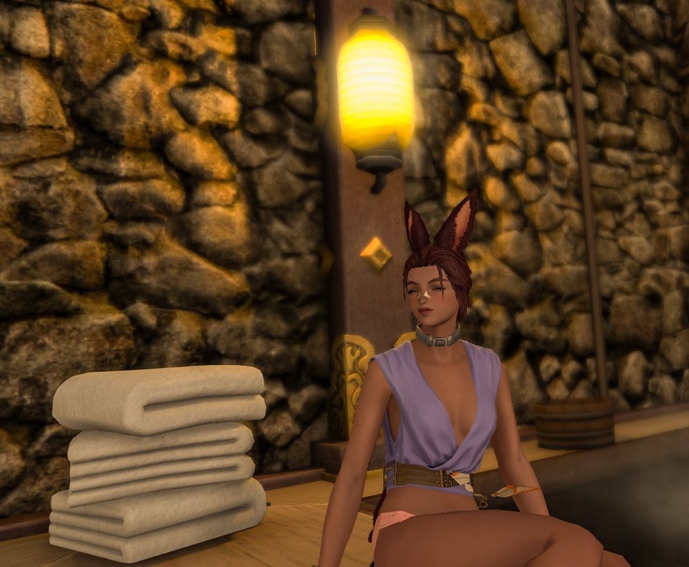 Female viera sitting in a bathhouse 