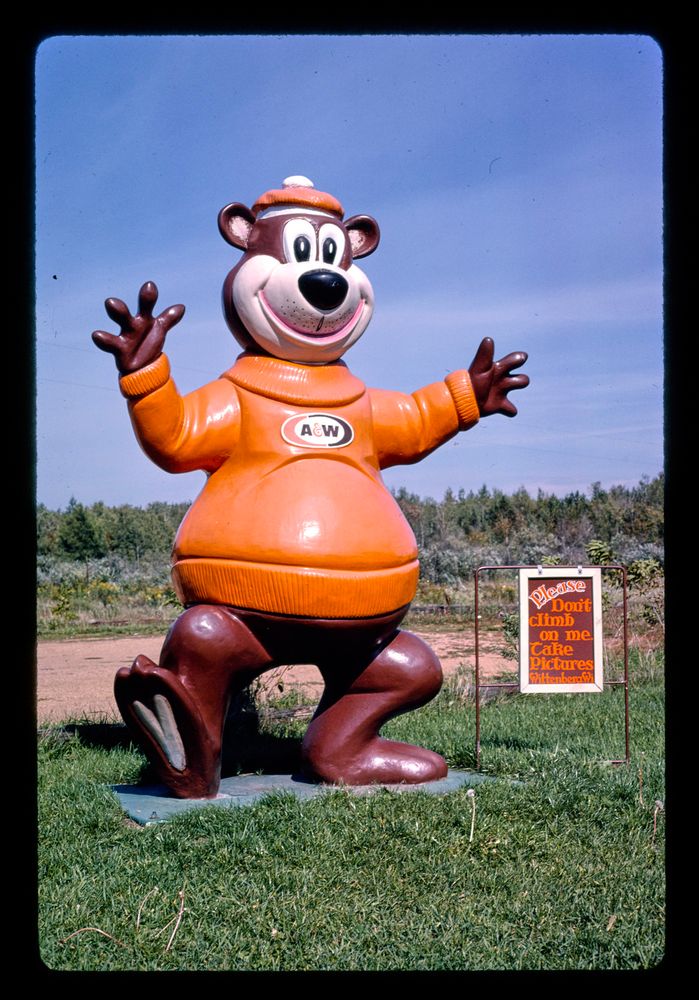 a & w root beer sign, wittenberg, wisconsin, 1988