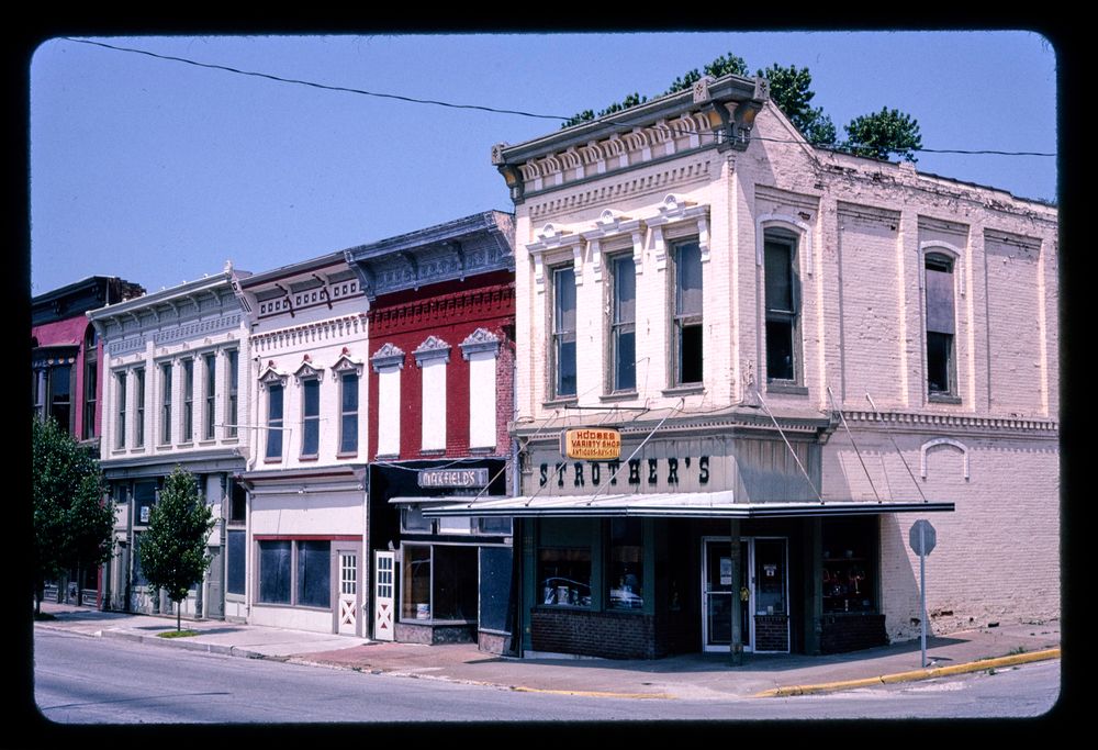 georgia street, louisiana, missouri, 2003