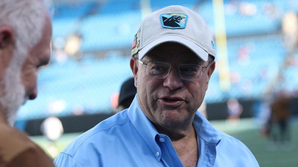 Billionaire fund manager exits stake in soaring tech giant