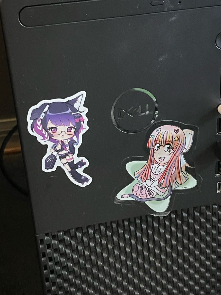 Sausages laptop ft my art and mayavtuber