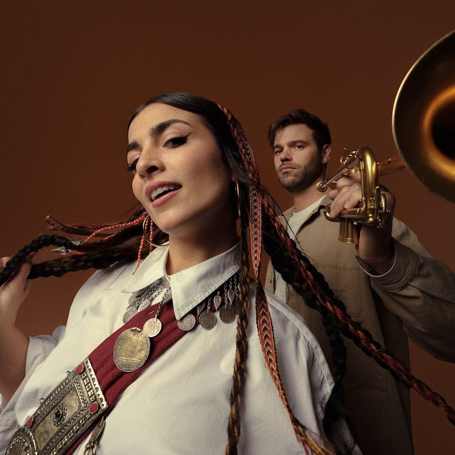 Ladaniva’s music mixes up influences from all around the world, from traditional Balkan music to maloya, 
jazz and reggae, with strong roots in Armenian folk. It reflects singer Jaklin Baghdasaryan’s ...