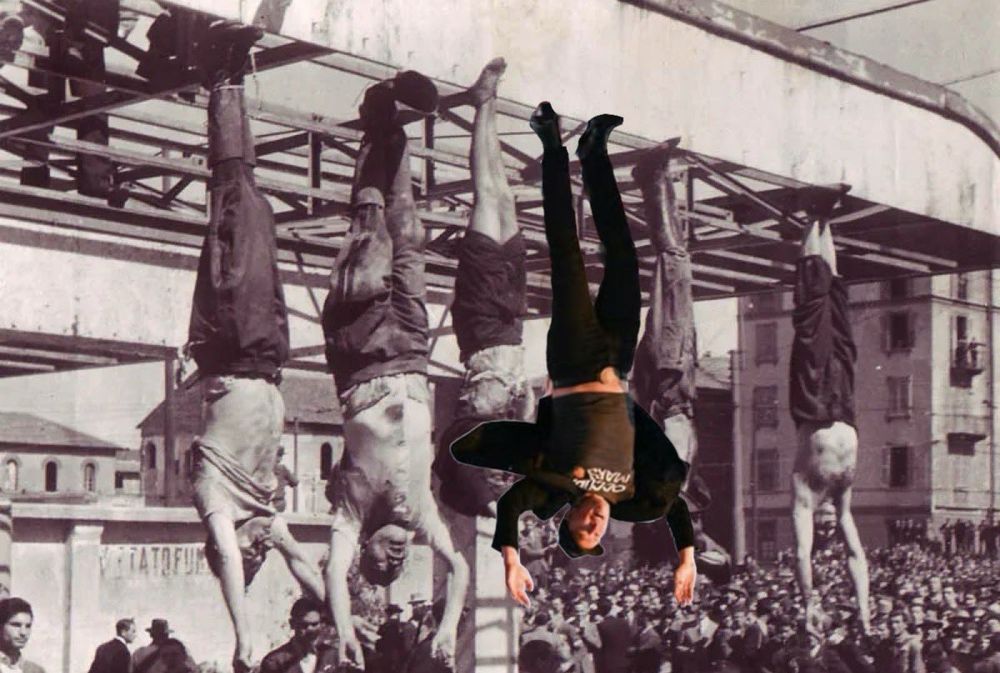 [german]Schwarz-weiß Foto von den Leichen von Benito Mussolini, seiner Geliebten, Petacci und weiteren exekutieren Faschisten welche an ihren Füßen vor der Piazzale Loreto aufgehängt wurden. Elon Musk ist dazwischen gefotoshopt. 