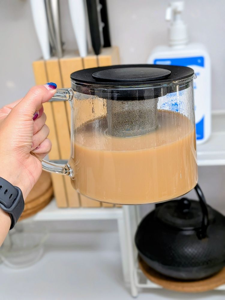 出来上がったチャイ