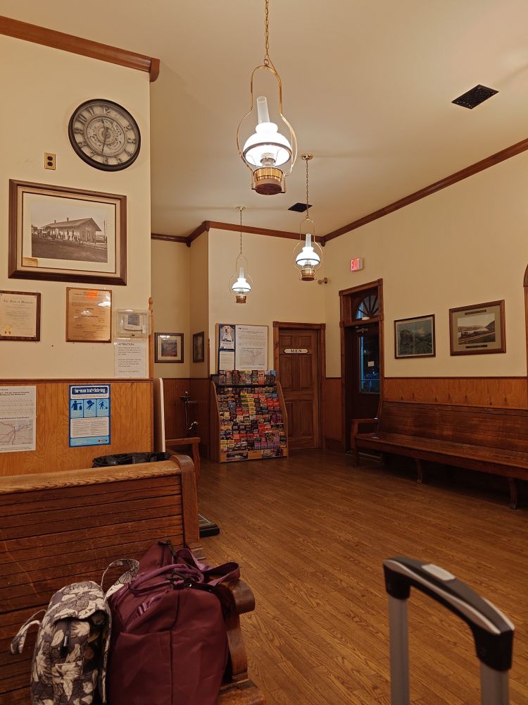 The interior of the Wisconsin Dells Amtrak station 