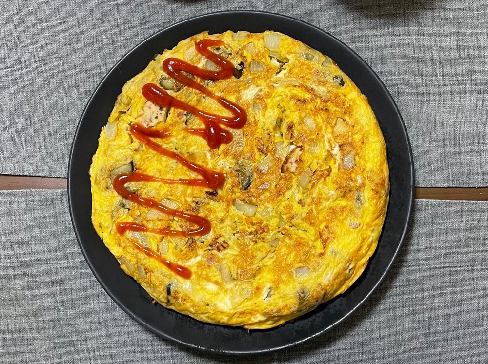 スパニッシュオムレツ的な卵料理