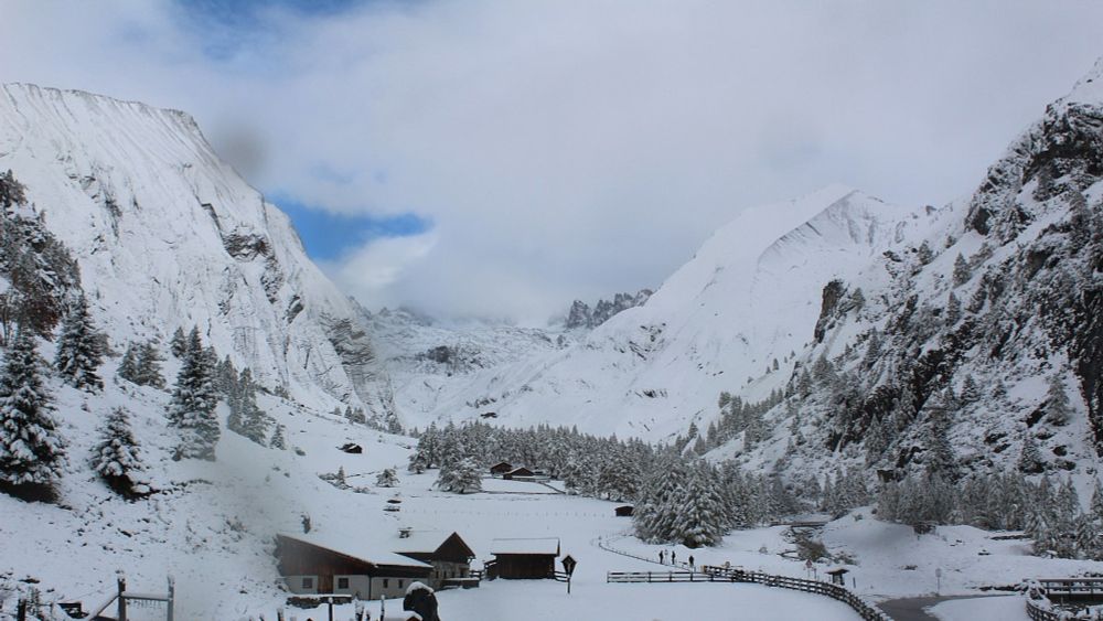 Lucknerhaus - Blick zum Großglockner - Foto-Webcam.eu