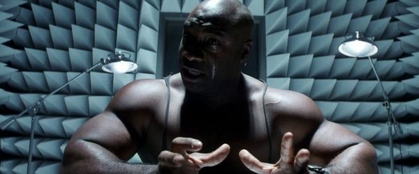 Michael Clarke Duncan's 'Bear' character crying during the NASA psych eval