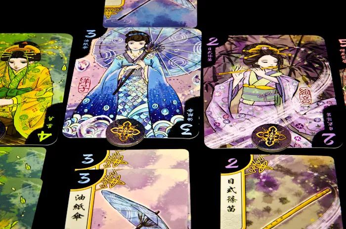 An image of the card game Hanamikoji from BGG