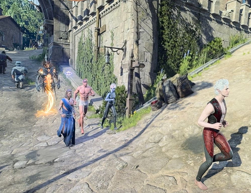 Screenshot von Baldurs Gate 3 mit verschiedenen Charakteren, die merkwürdig gekleidet durch die Stadt rennen 