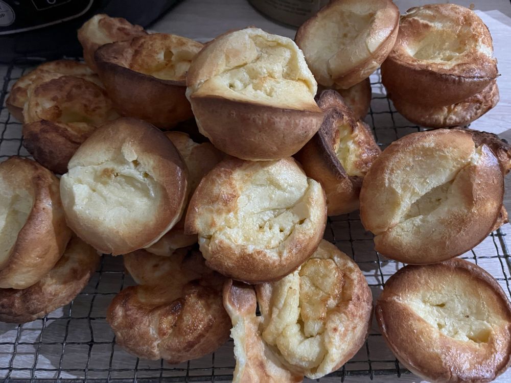 A picture of 24 yourkshire puddings!