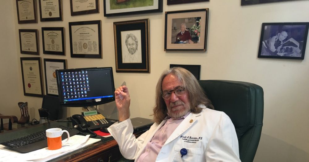 Trump doctor wrote health letter in just 5 minutes as limo waited