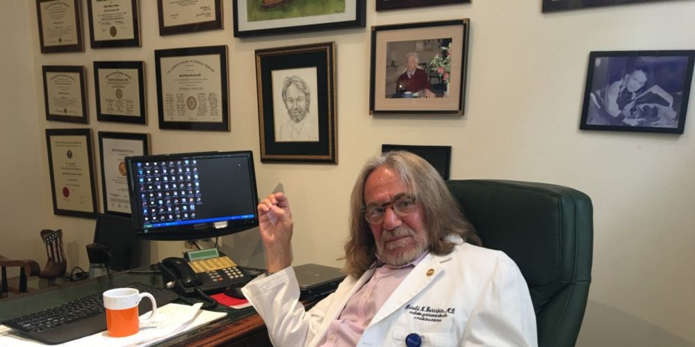 Trump doctor wrote health letter in just 5 minutes as limo waited