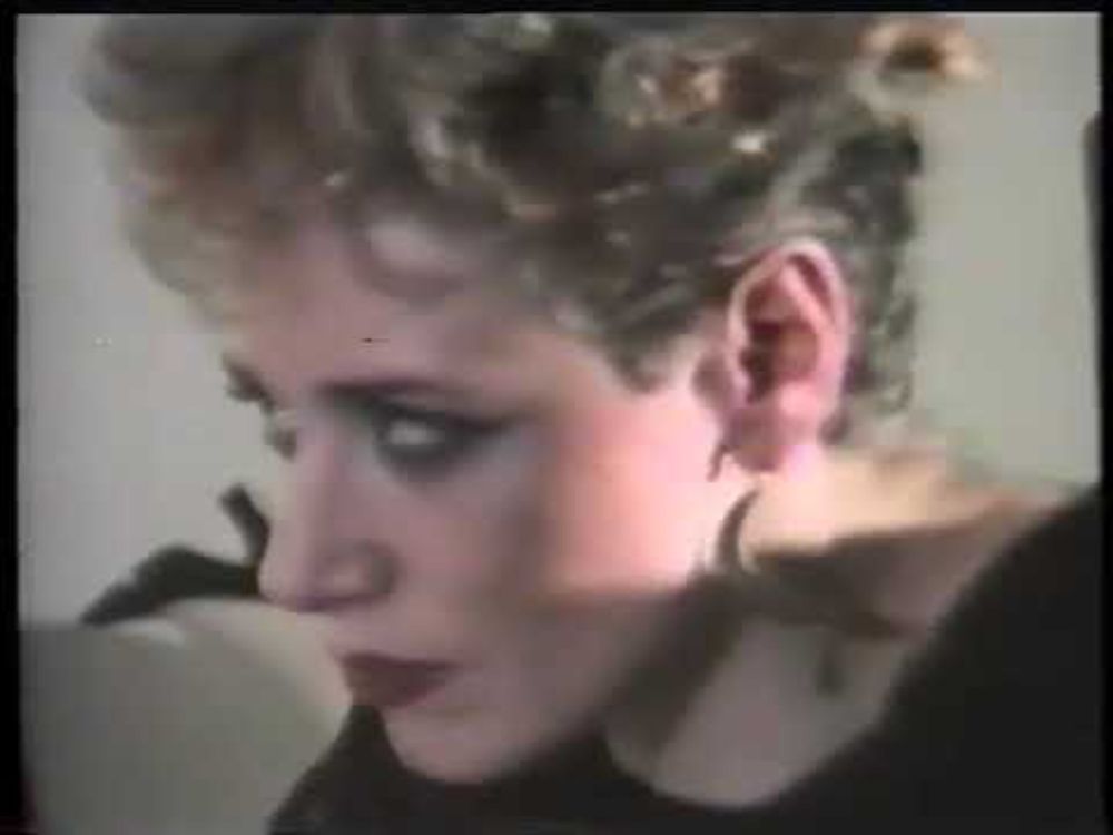 Vivien Goldman - Launderette (Official Music Video)
