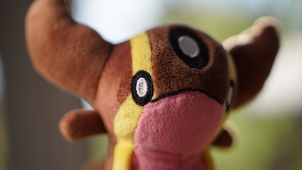 gastrodon smiling :3