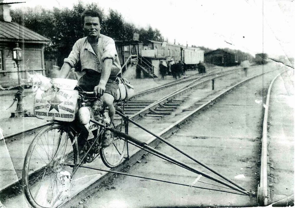 Lucien Péraire, le bikepacker espérantiste qui mit le vélo sur les rails du Transsibérien • Weelz!