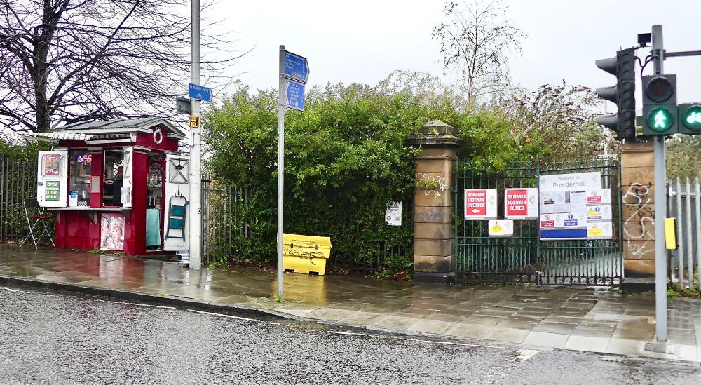 Broughton Rd end of the Path, with police-box coffee kiosk adjacent.