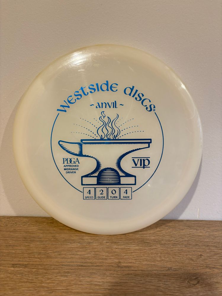 White disc prior to dying.