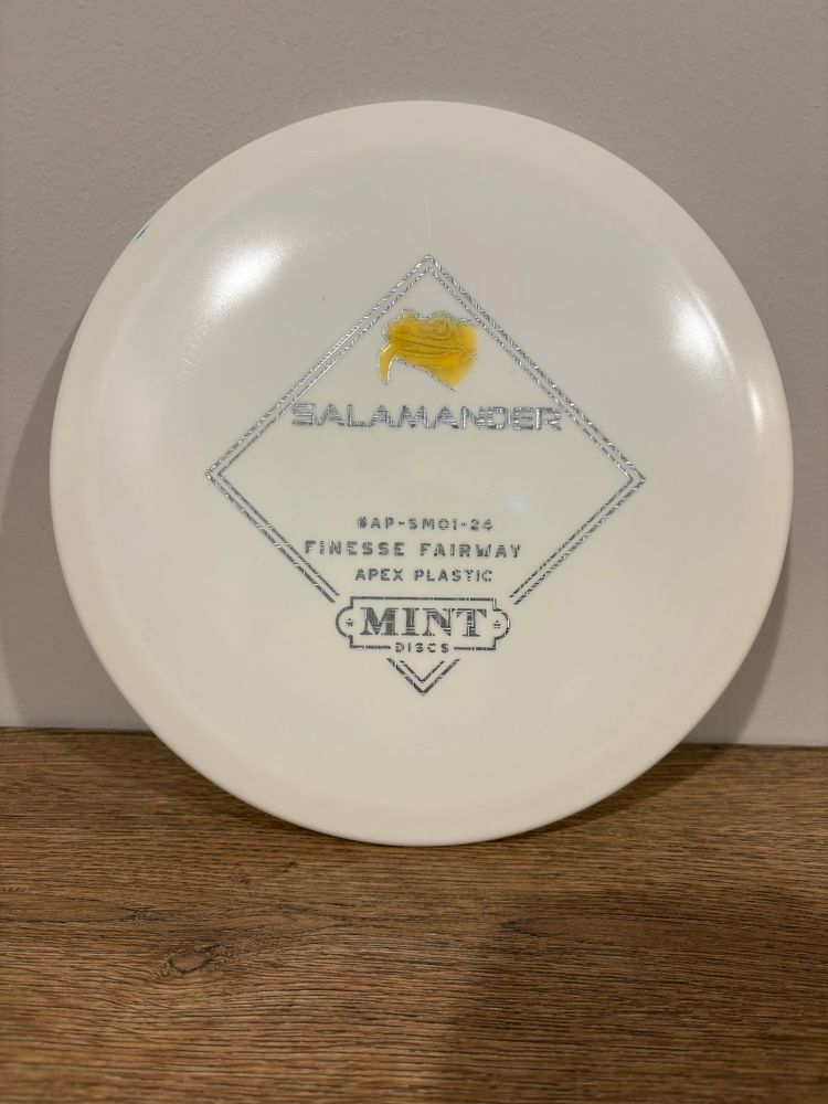 Plain white disc, before dying.