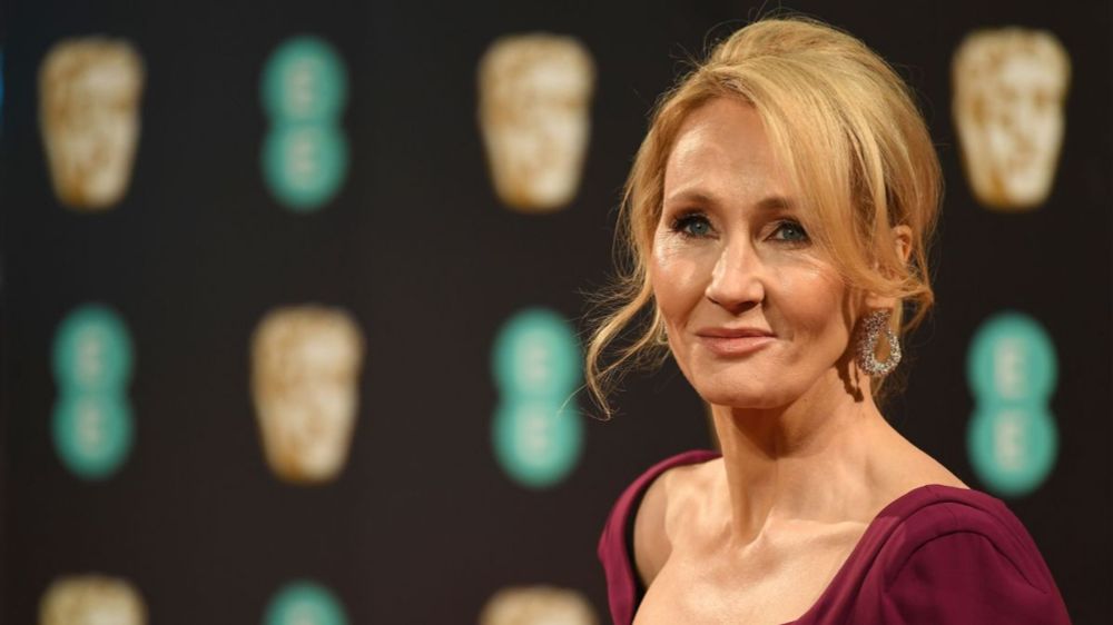 JK Rowling donates £70k for legal challenge on defining a woman