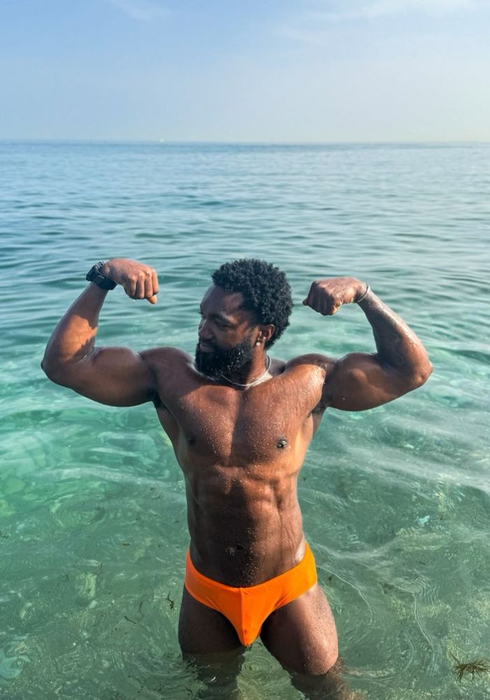 Summer boy hunk muscles sexy briefs gym bro himbo bodybuilder