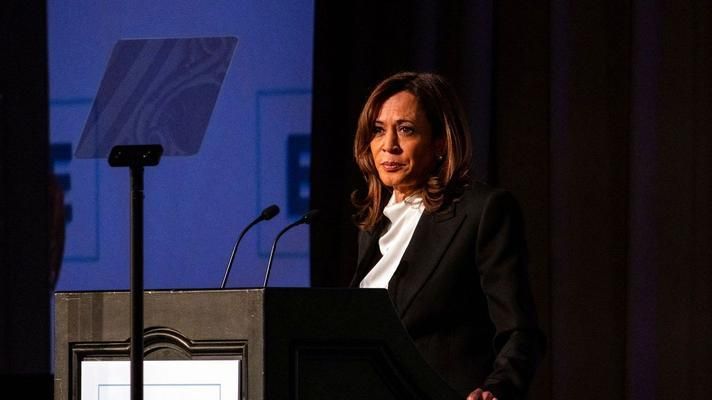Kamala Harris wirft Donald Trump vor, ein Regime der Angst zu errichten