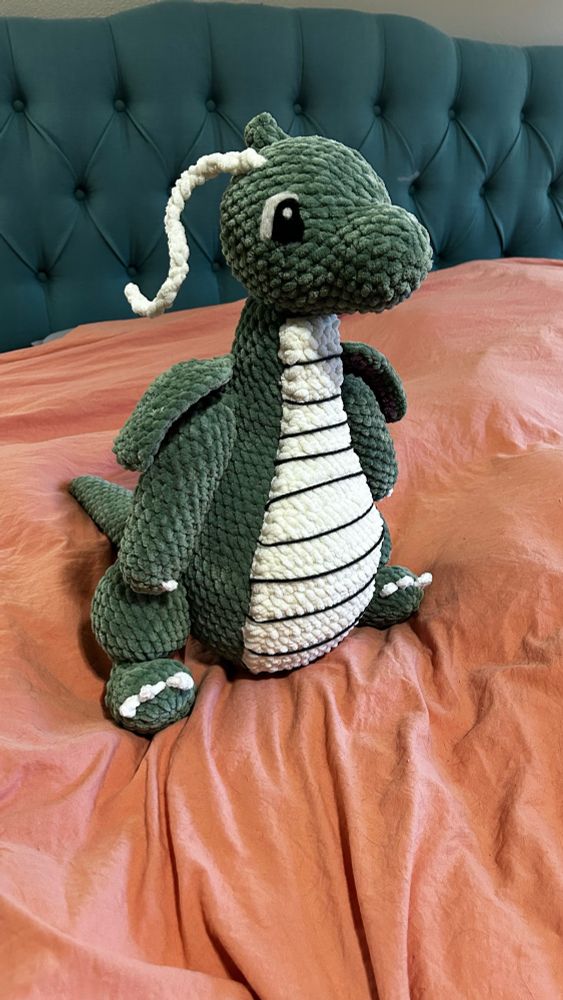 A crocheted shiny Dragonite