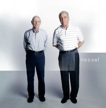 Capa álbum twenty one pilots vessel