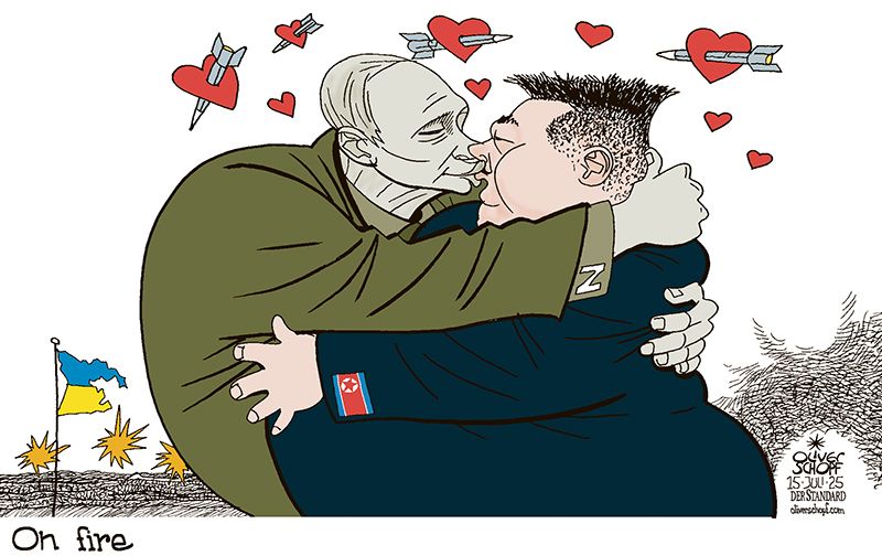 Ukraine war Putin Kim Jong Un weapons delivery support love kiss hug 