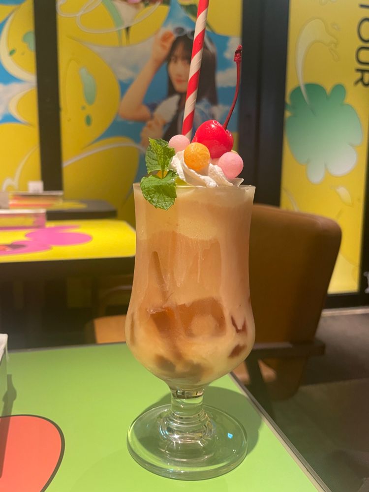 『乃木坂野球部の休憩時間♪』
ご褒美！紅茶ゼリーとアイスとろける贅沢ティーフロート@黒見明香（くろみはるか）