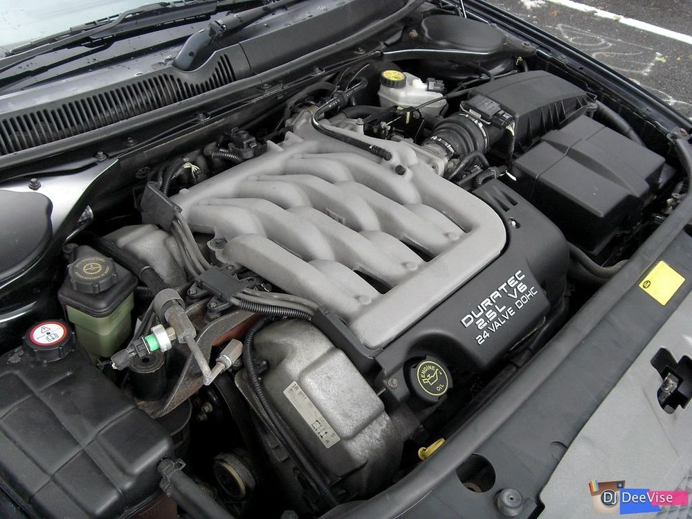 Ford Duratec V6 (2.5L version shown) 
