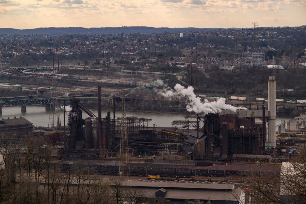 In the Fight to Decide the Fate of US Steel, Climate and Public Health Take a Backseat to Politics - Inside Climate News