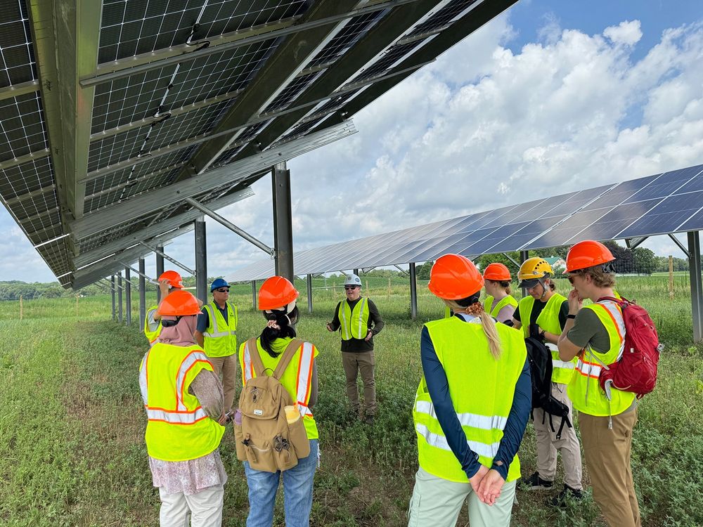 AOS Professional MS students at an agricvoltaics site
