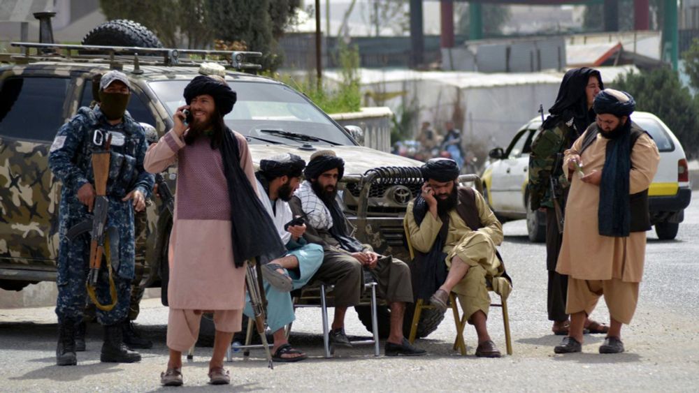 Abschiebungen: SPD-Experte hält Verhandlungen mit Taliban und Assad für unausweichlich