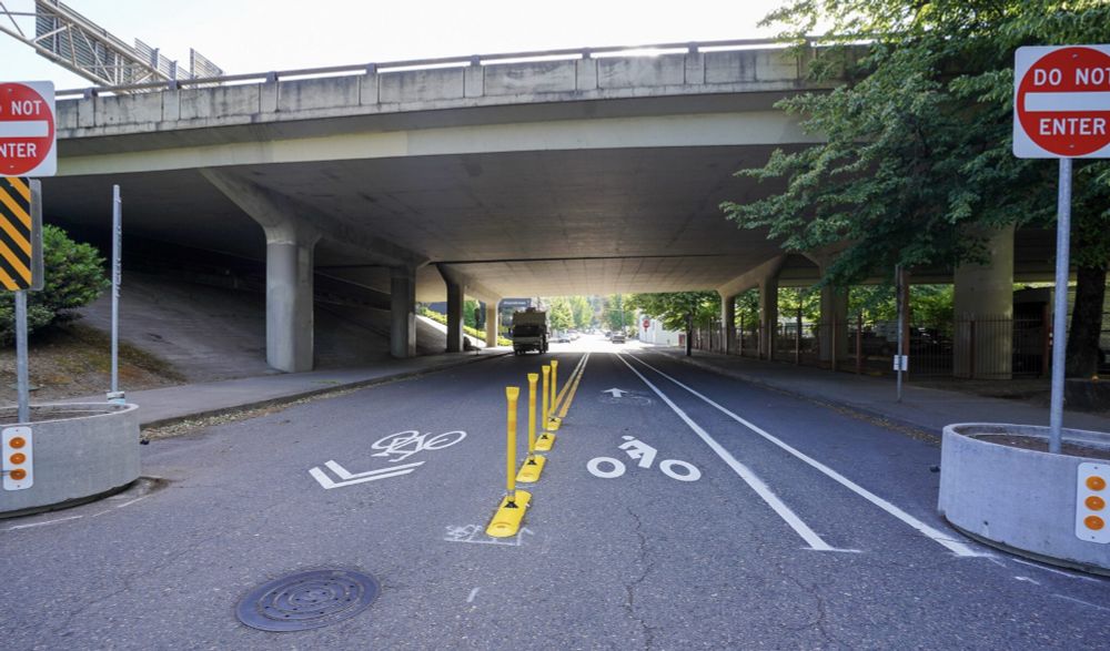 Police to PBOT: Remove traffic diverters in the name of public safety