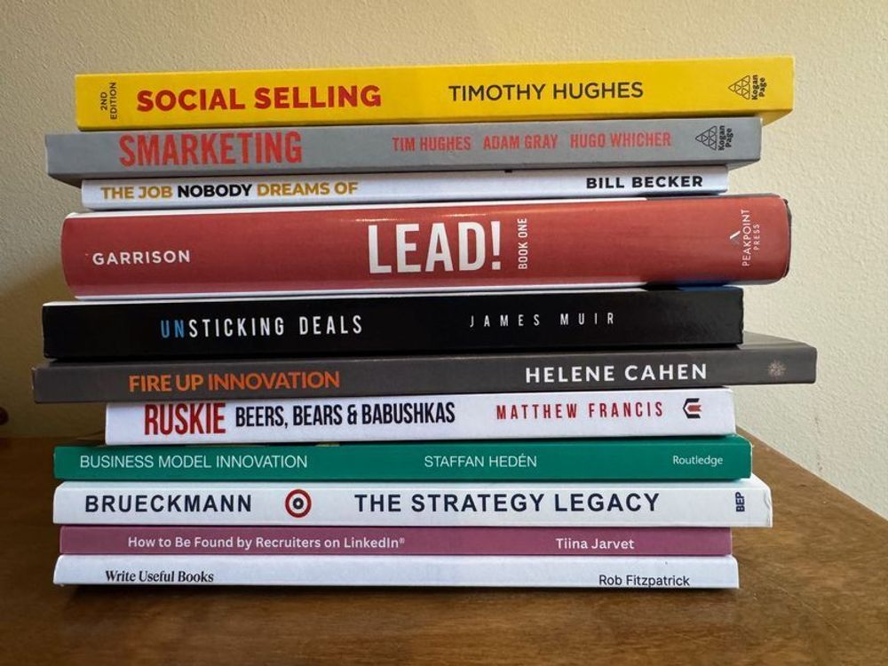 10 books to sharpen your leadership skills this fall (via Passle)