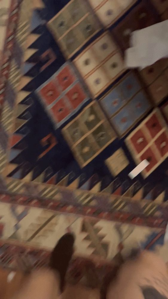 gif? of me jumping aroubd upp and down
