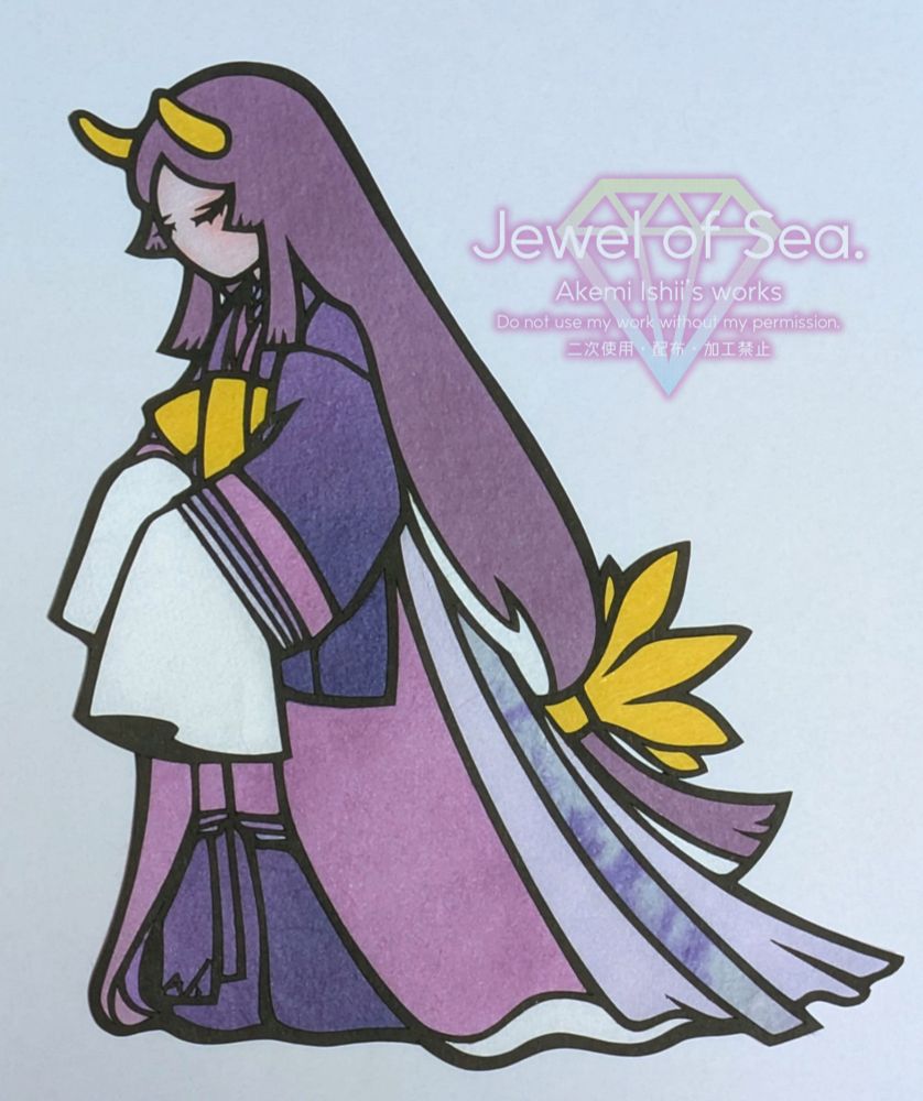 カグヤヒメウミウシをイメージした女の子の切り絵作品。