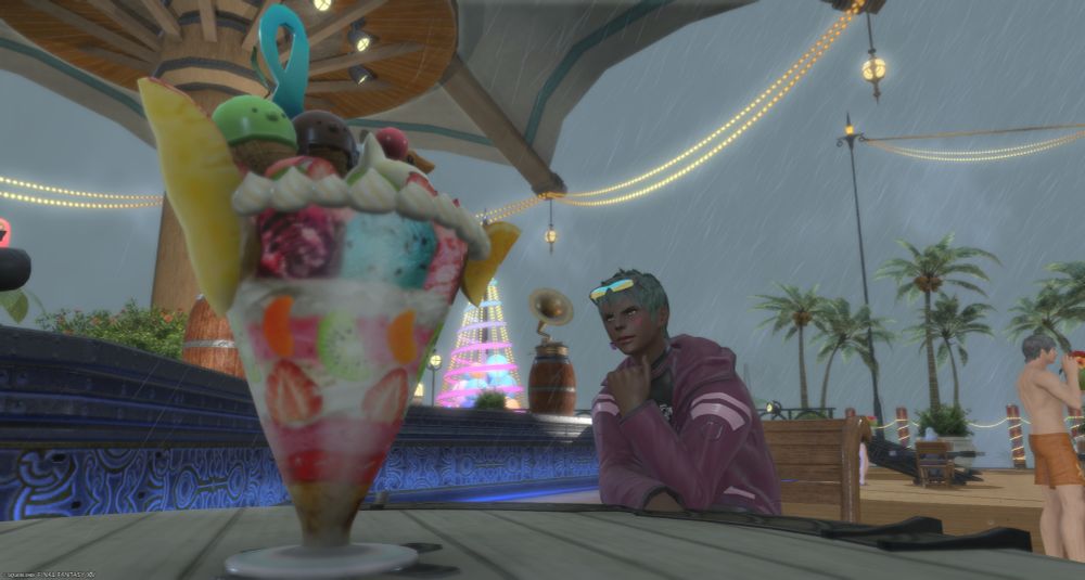 『ファイナルファンタジーXIV』のスクリーンショット
ルガディン女性がテーブルの上に置かれたパフェを見ている。