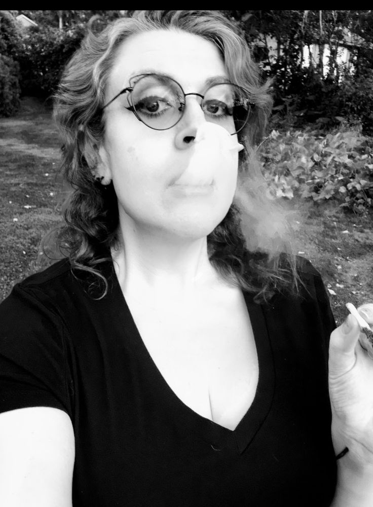 It's another selfie of the same thing but this time different!