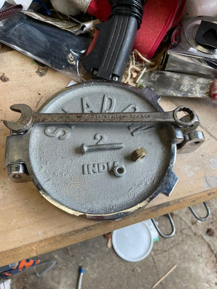 Tortilla press that's missing it's handle