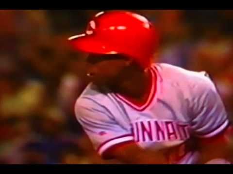 "Bip Roberts" "Cincinnati Reds" 10 Straight Hits Ties Record!
