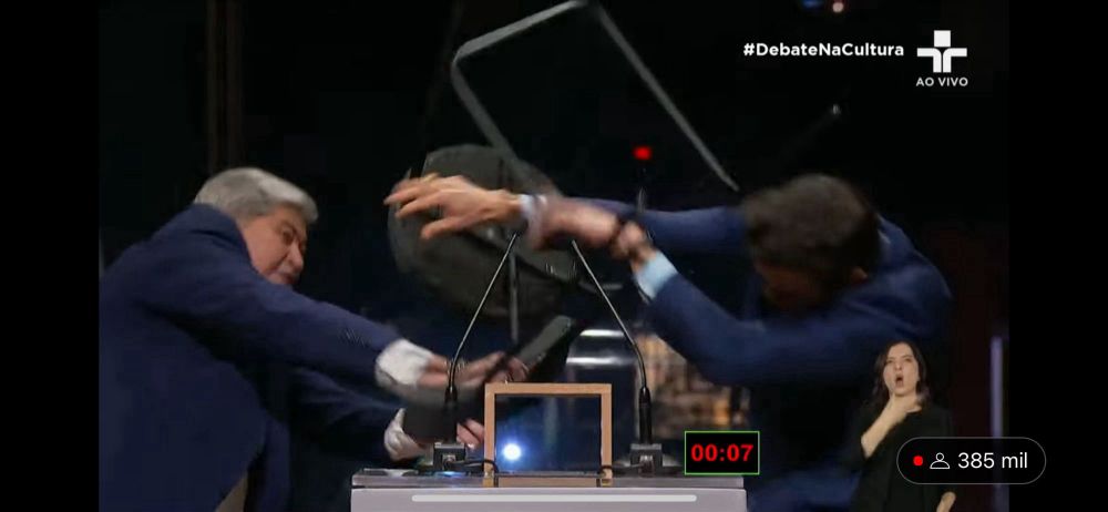 Uma pena que foi de leve.