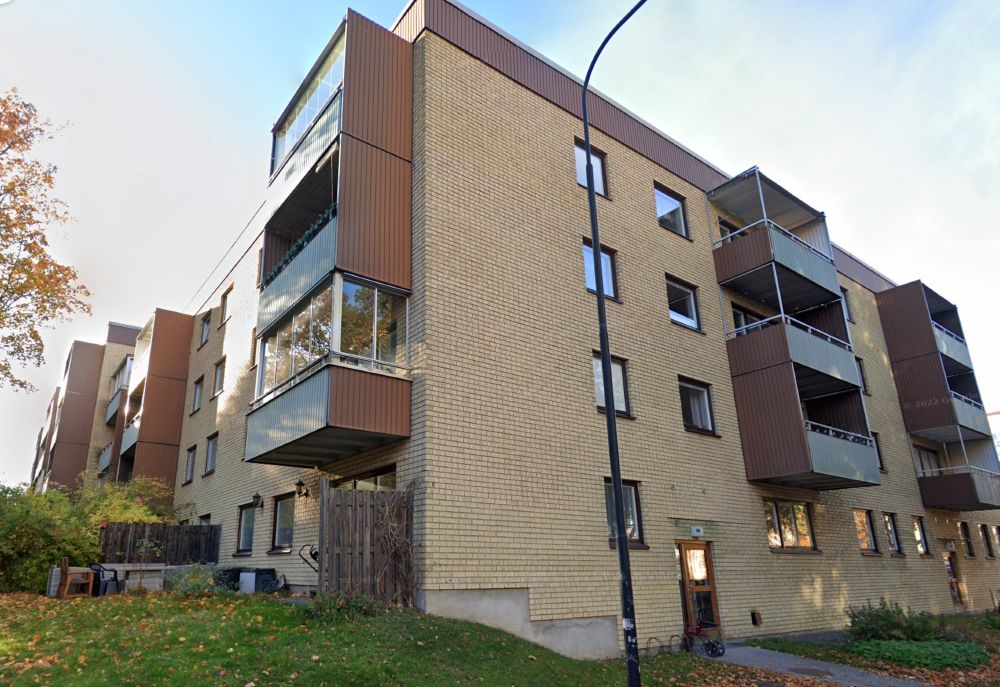 Gult tegelhus i Huvudsta, Solna