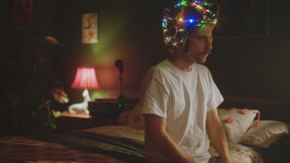 A ★★★★★ review of Strawberry Mansion (2021)