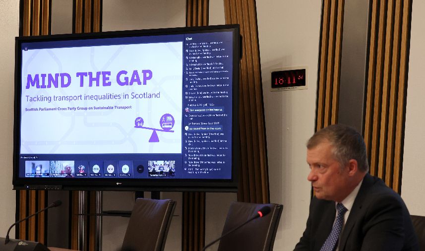 Convener Graham Simpson MSP opens the event 'Mind the Gap: Tackling transport inequalities in Scotland'.