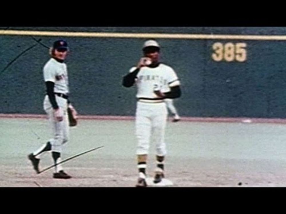 NYM@PIT: Clemente gets his 3,000th career hit